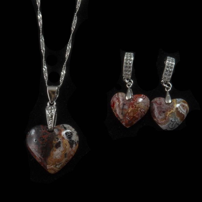 Mexican Crazy Lace Agate Heart Set