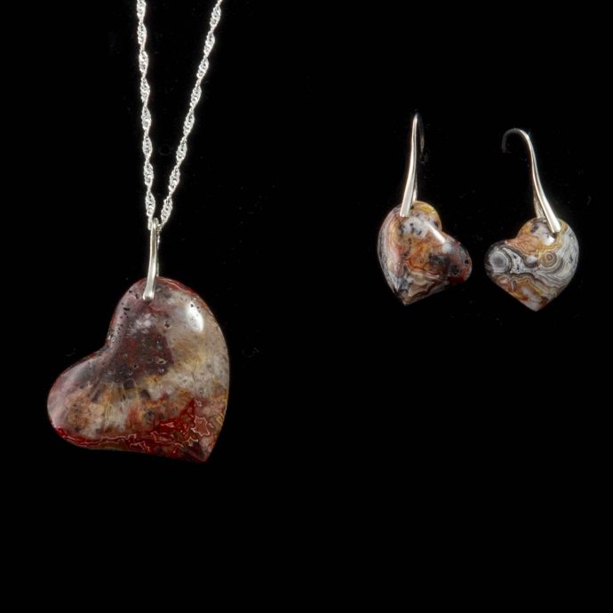 Mexican Crazy Lace Agate Tipsy Heart Set